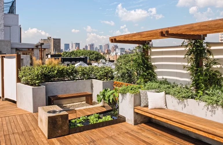 living-roofs-rooftop-gardens-book-02 (1)